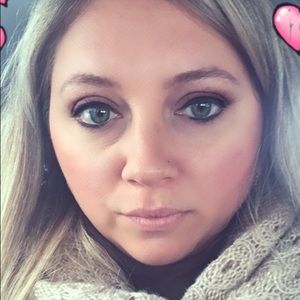 Meet your Posher, Kristin